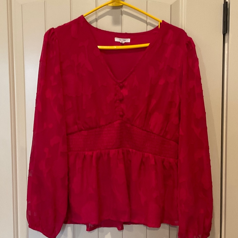 Elegant fuchsia V-Neck Women's Top